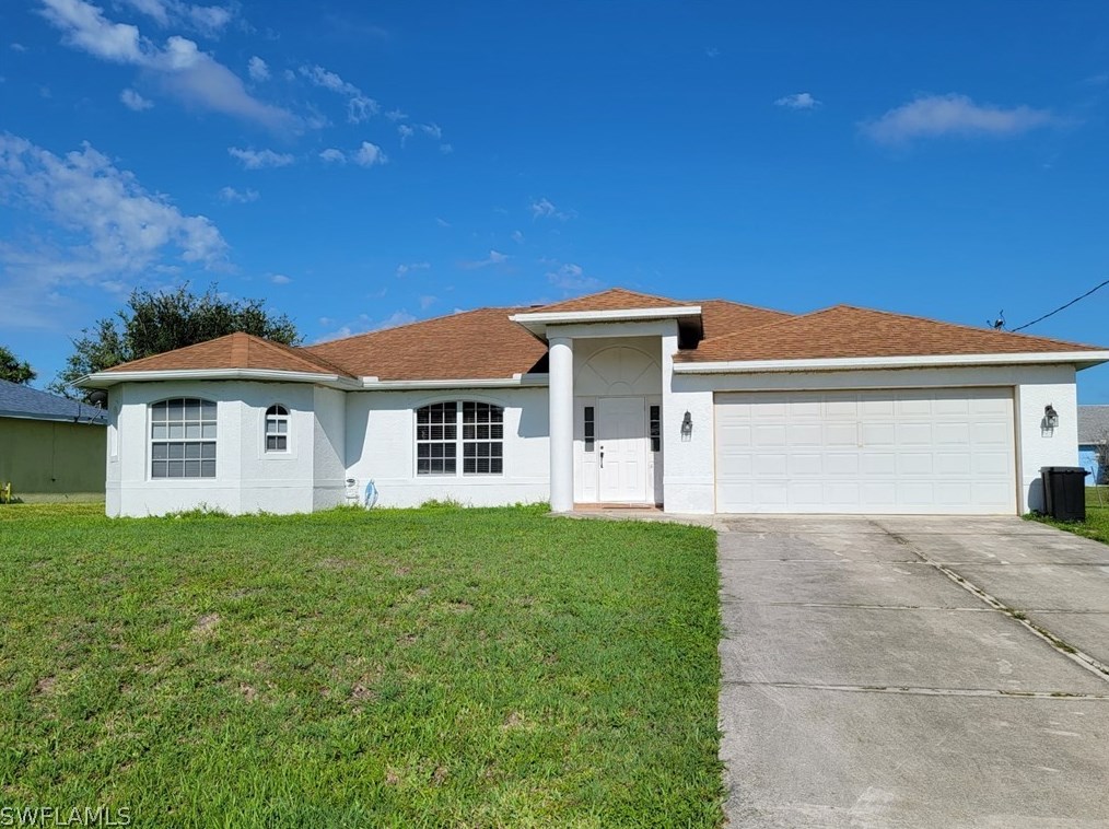 1024 5th Ct, Cape Coral, FL 33990-2835
