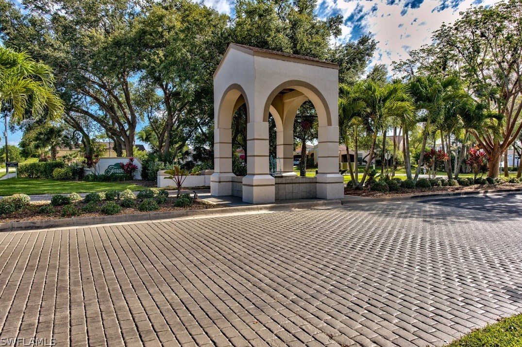 17110 Terraverde Cir, Fort Myers, FL 33908-4483