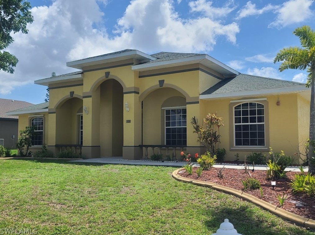 931 Se 5th Pl, Cape Coral, FL 33990