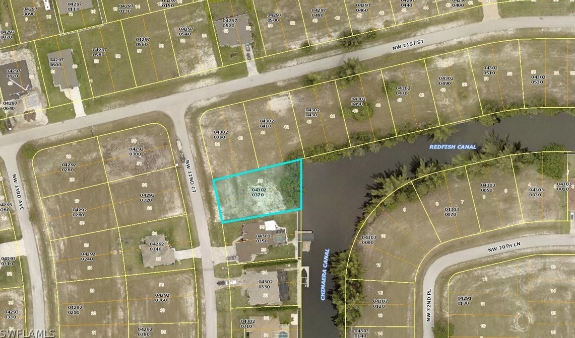 2031 32nd Ct, Cape Coral, FL 33993-3690