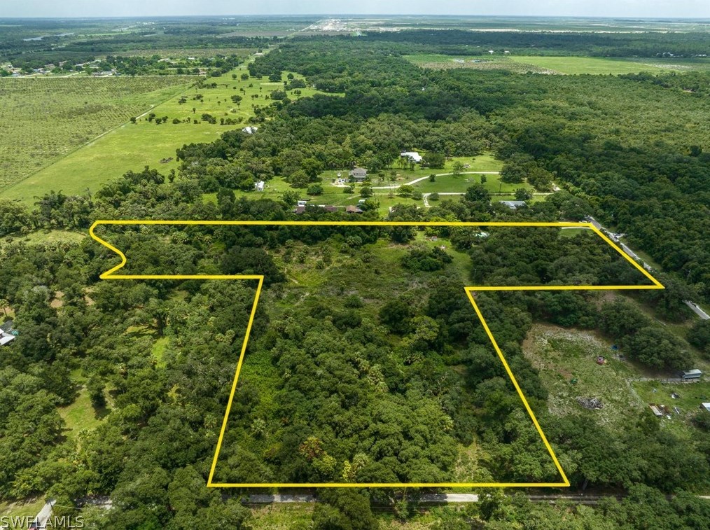 22491 Tuckahoe Rd, Alva, FL 33920-4034