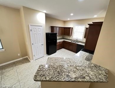 1621 Sw 14th St, Cape Coral, FL 33991