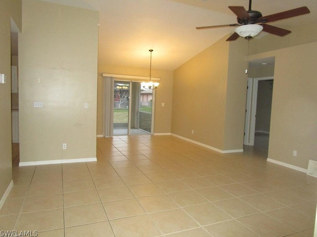616 Se 17th Ter, Cape Coral, FL 33990