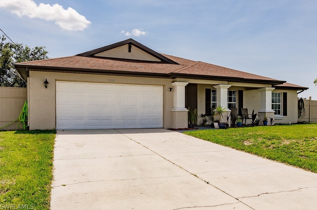 3914 33rd Ave, Cape Coral, FL 33993-3622