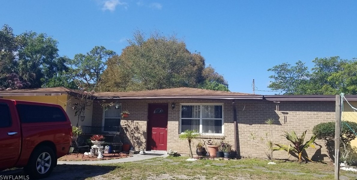 4628 Amherst Ct, Fort Myers, FL 33907-1201