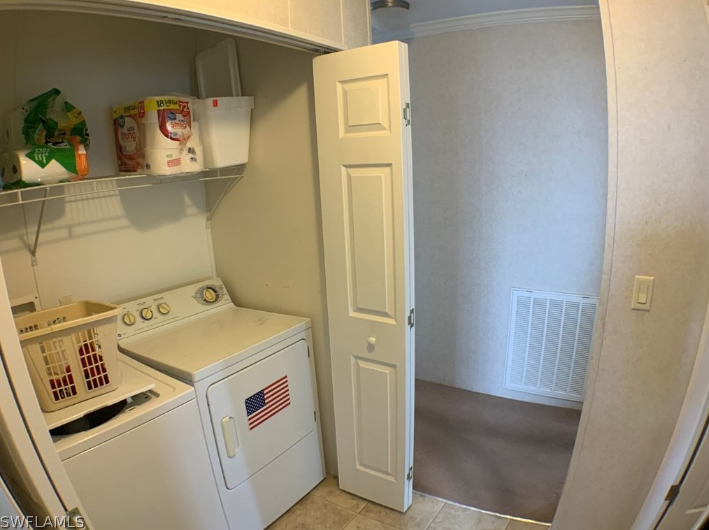 32 Helen Ln, Fort Myers Beach, FL 33931