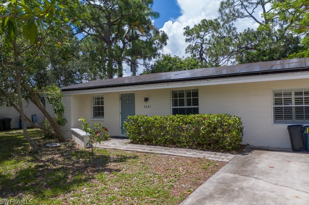 2431 Gorham Ave, Fort Myers, FL 33907-4323