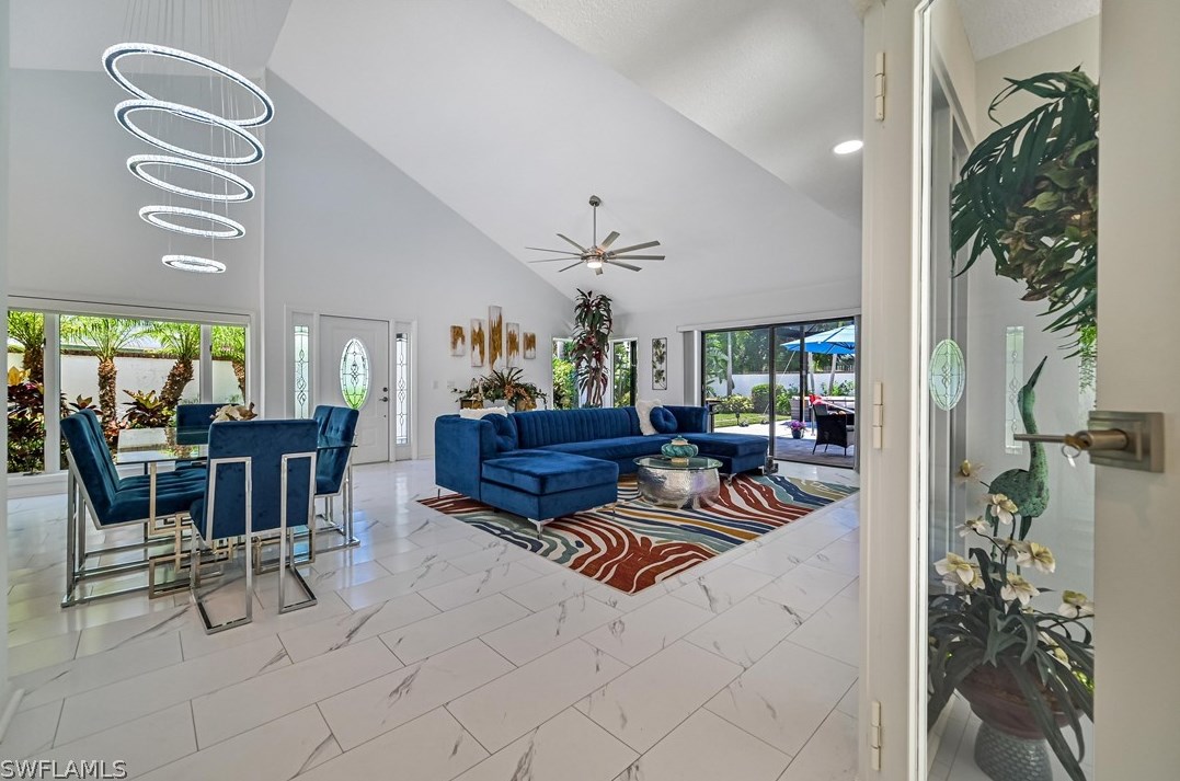 5442 Harbour Castle Dr, Fort Myers FL 33907-7846 exterior