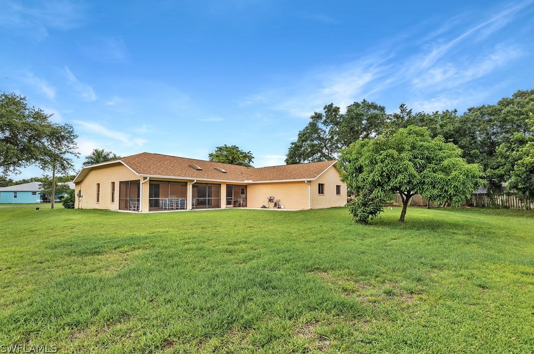 13630 Willow Bridge Dr, Fort Myers, FL 33903-4288