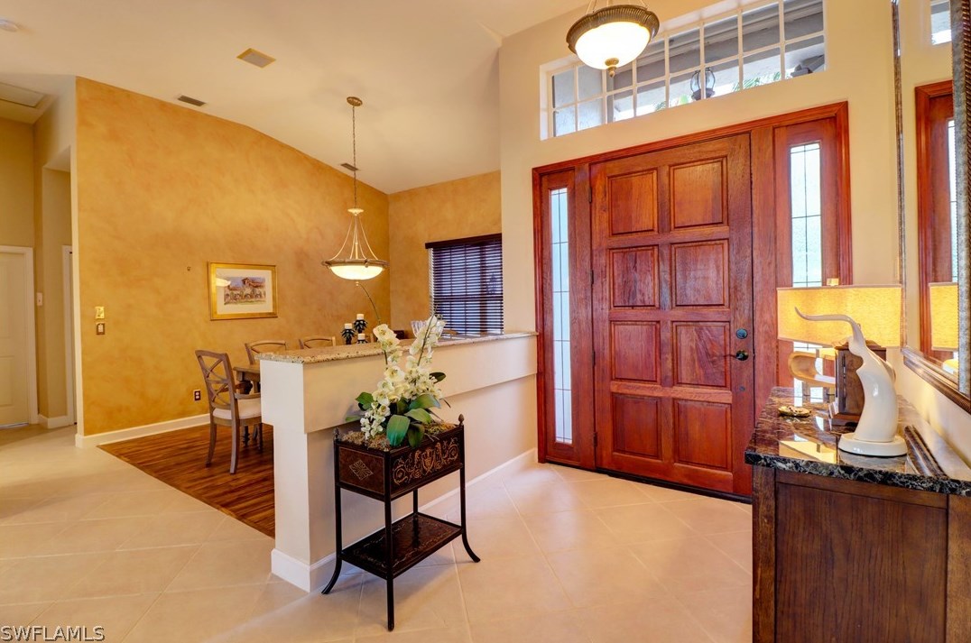 19171 Vintage Trace Cir, Fort Myers, FL 33967-5528