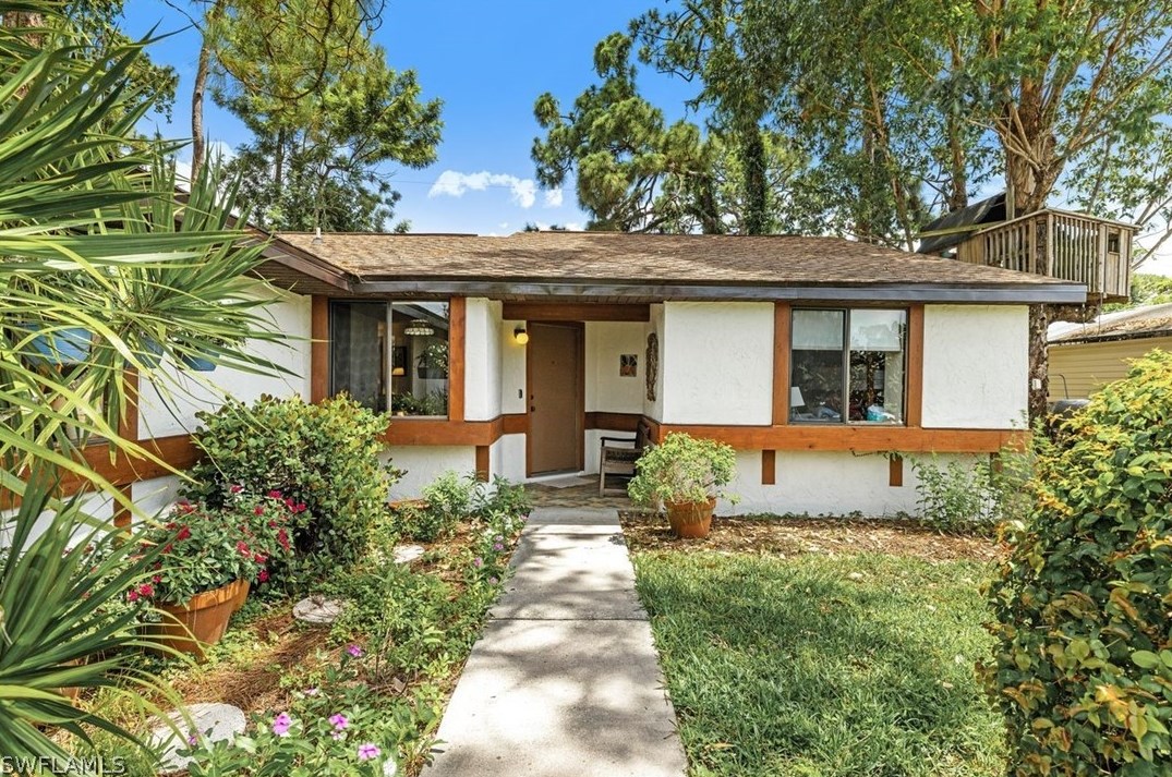 2354 Sunrise Blvd, Fort Myers, FL 33907-4162