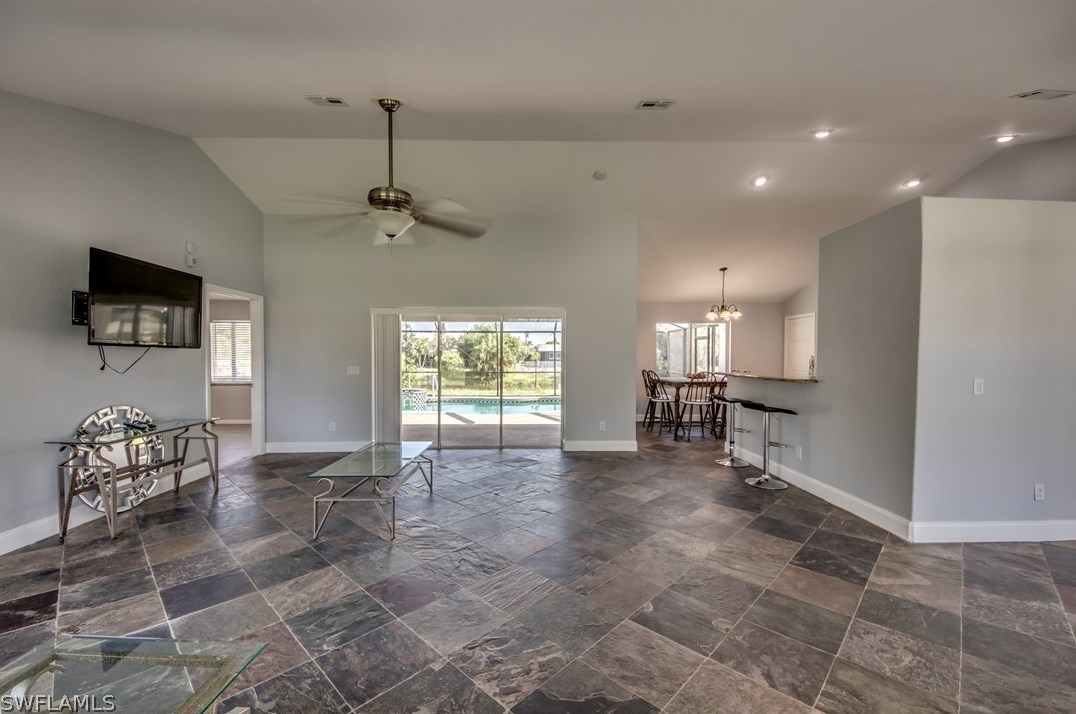 1305 3rd Ter, Cape Coral, FL 33909-2650