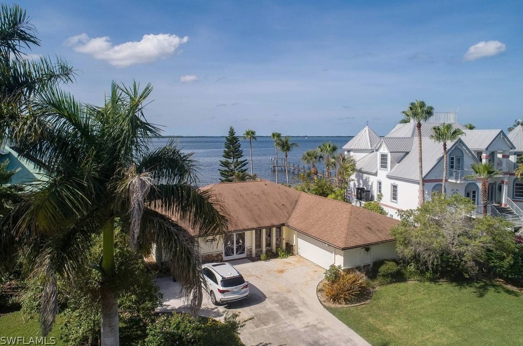 3459 1st Ave S, Saint James City, FL 33956