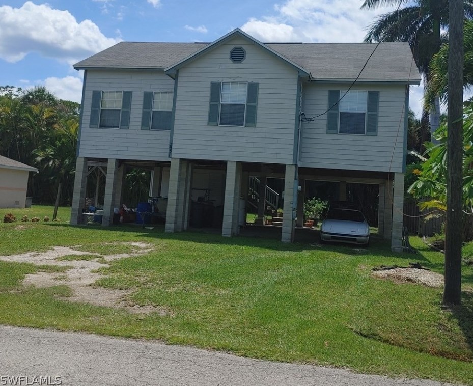 2551 Tamarind St, Saint James City, FL 33956