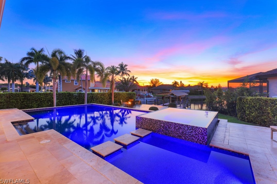 2117 Sw 50th Ln, Cape Coral, FL 33914