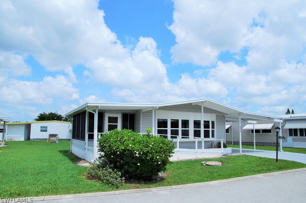 114 Snead Dr, Fort Myers, FL 33903-2644