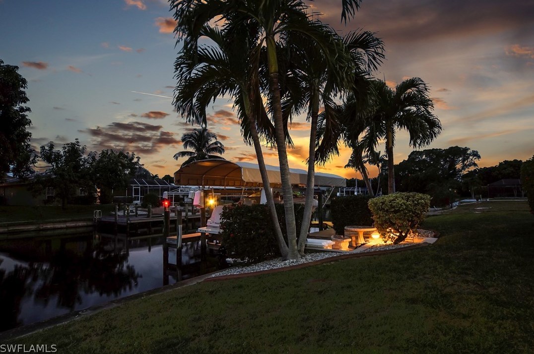 816 Miramar Ct, Cape Coral, FL 33904-5934