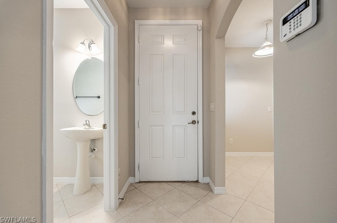 10006 Ravello Blvd, Fort Myers, FL 33905-5489