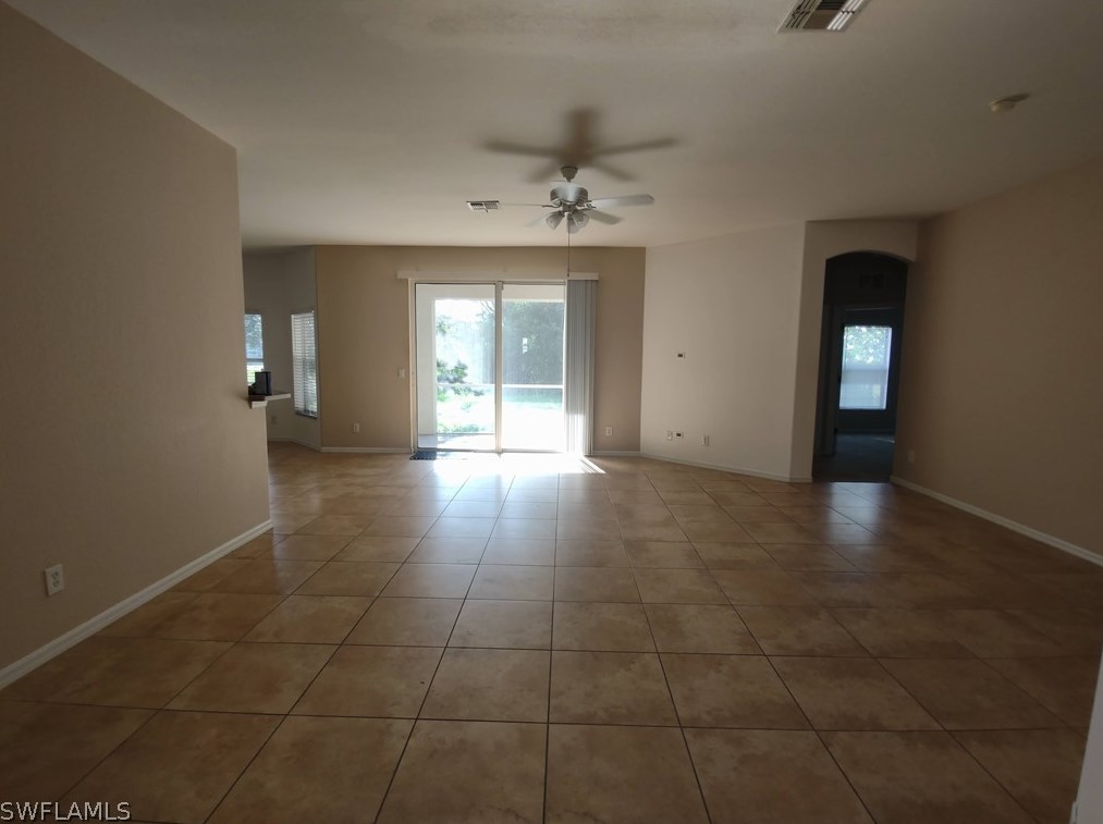 439 19th Ave, Cape Coral, FL 33909-6317