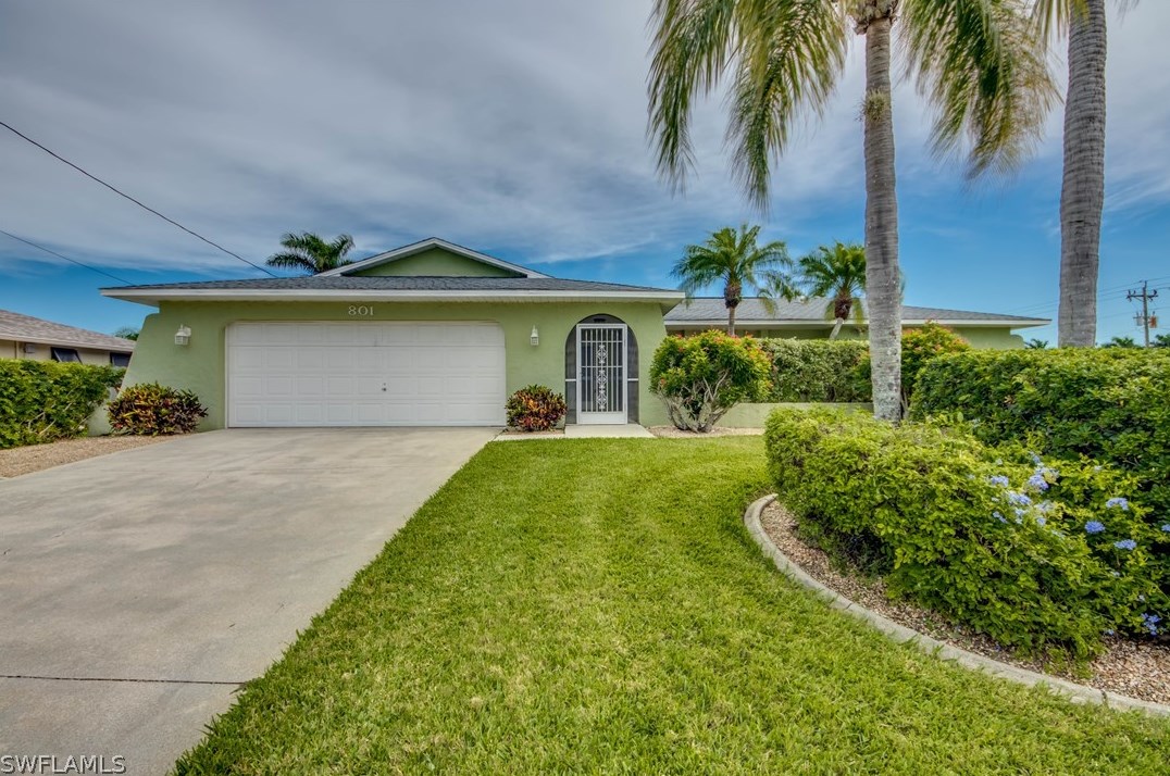 801 52nd St, Cape Coral, FL 33914-7060