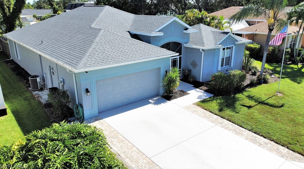 14810 Lake Olive Dr, Fort Myers, FL 33919-8332