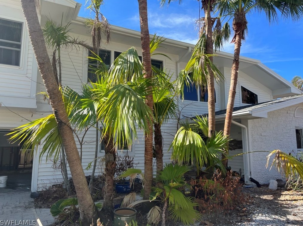 1543 San Carlos Bay Dr, Sanibel, FL 33957
