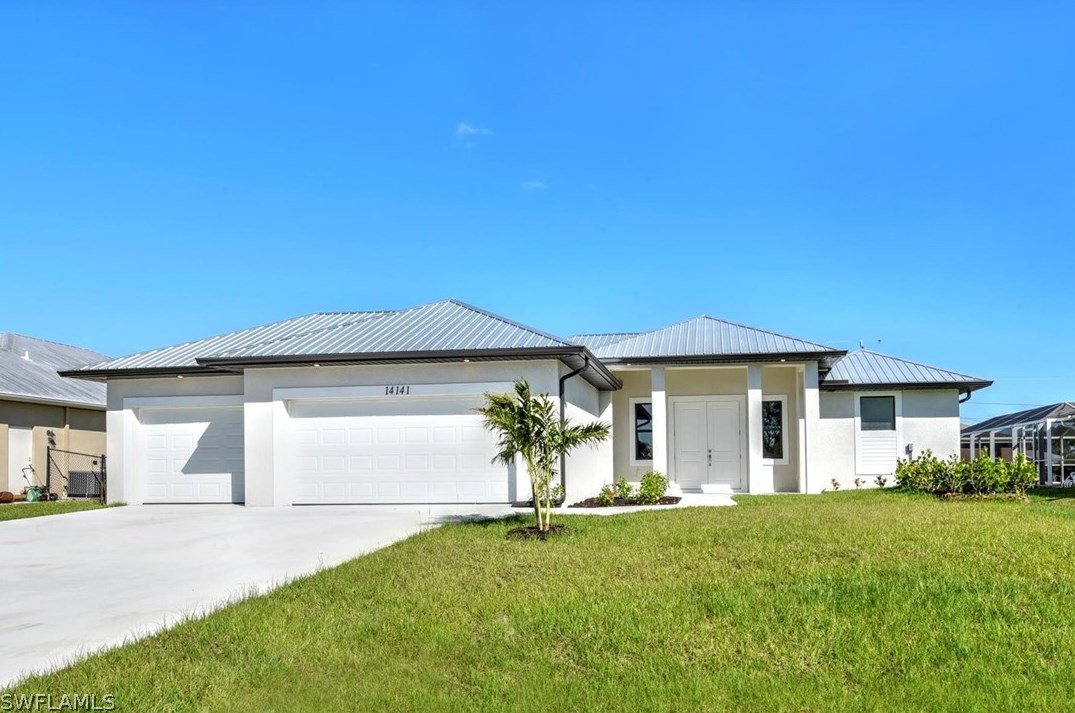 14141 Roof St, Fort Myers, FL 33905-8666