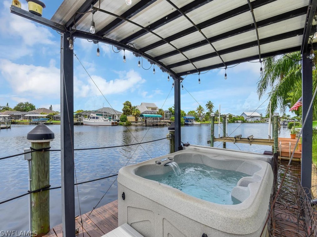 13395 Marquette Blvd, Fort Myers, FL 33905-1836