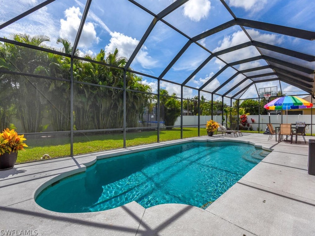 4133 9th Ave, Cape Coral, FL 33909-6141