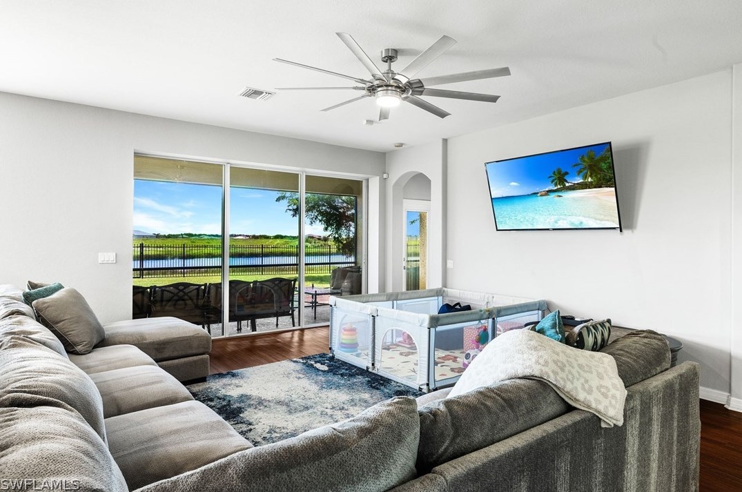 15500 Pricklegrass Ct, Alva FL  33920-4649 exterior