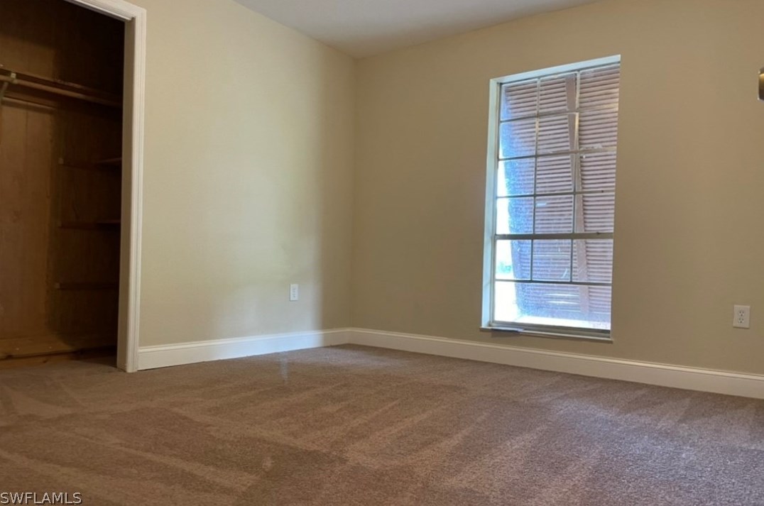 300 Avenida Del Rio, Clewiston FL  33440-2524 exterior