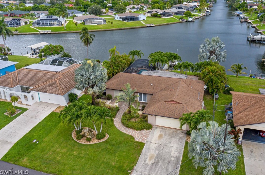 531 32nd St, Cape Coral, FL 33904-4136