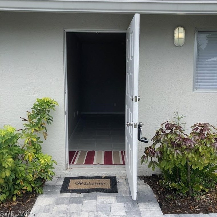 1024 24th Ave, Cape Coral, FL 33909-0017