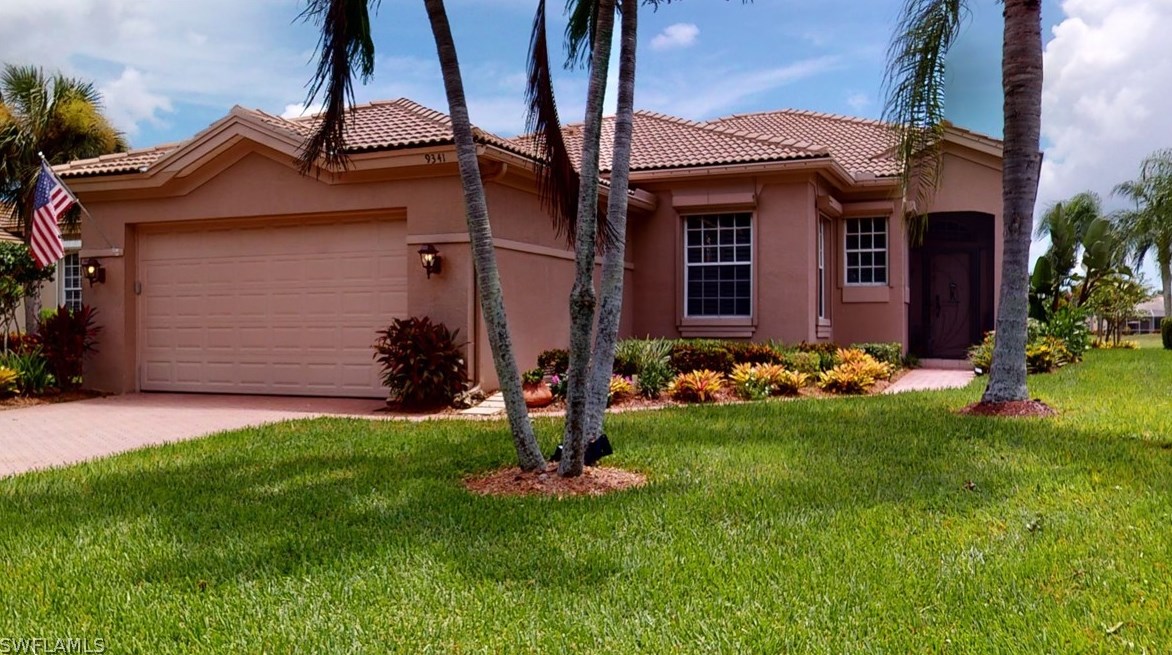 9341 Garden Pointe Ct, Fort Myers, FL 33908-6686