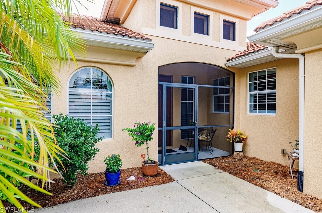 9262 Breno Dr, Fort Myers, FL 33913-2004