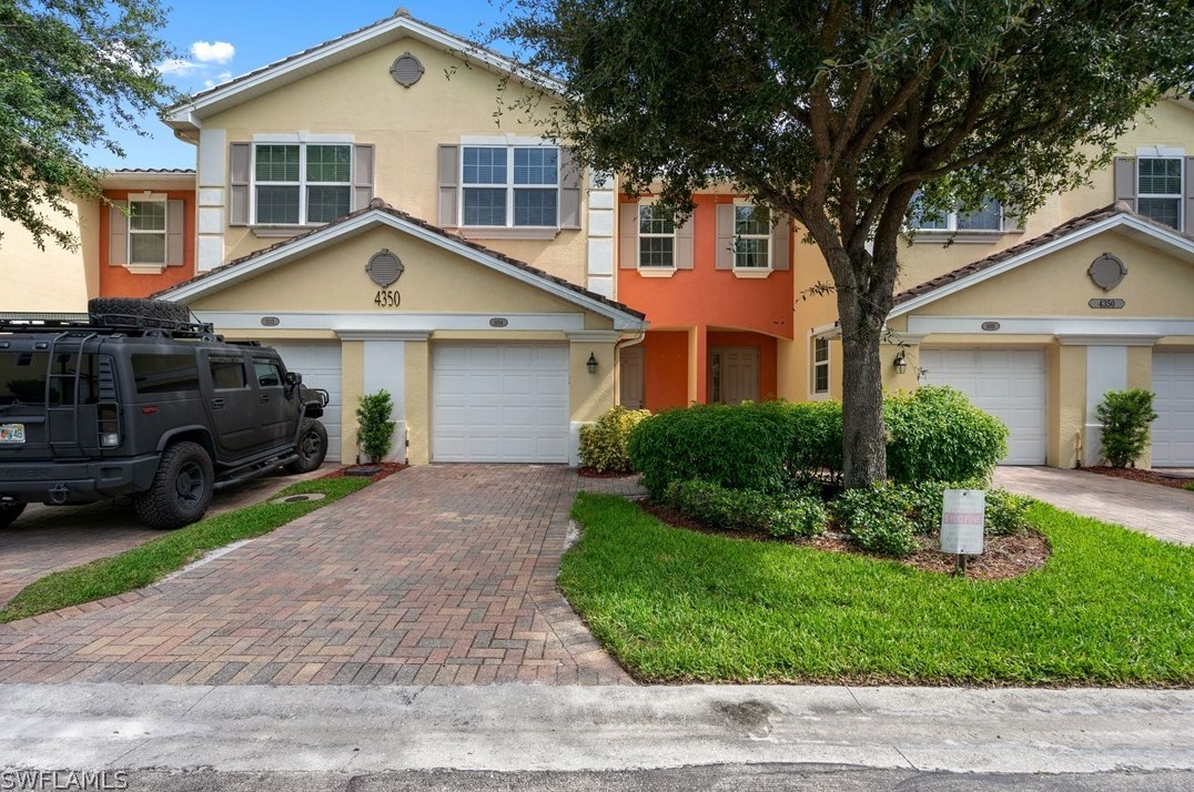 4350 Lazio Way, Fort Myers, FL 33901-9662