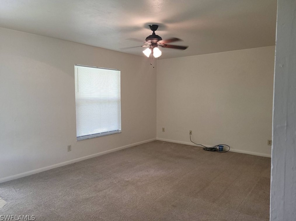 626 13th Ct, Cape Coral, FL 33990-2621