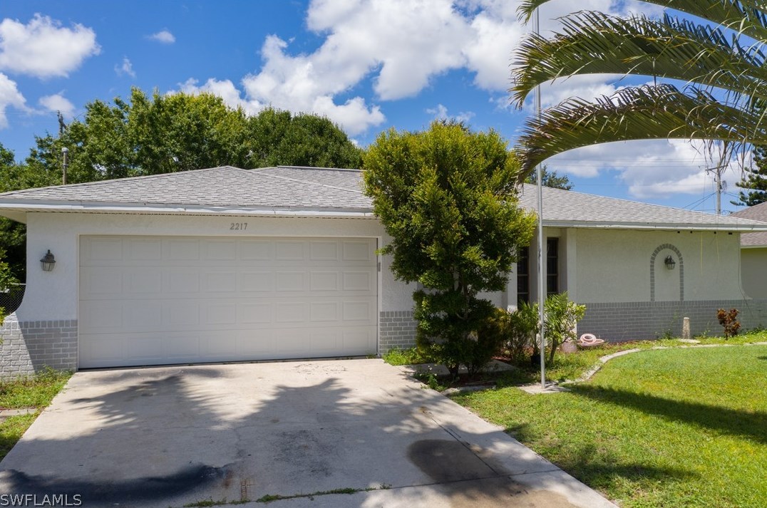 2217 3rd St, Cape Coral FL  33909-2847 exterior