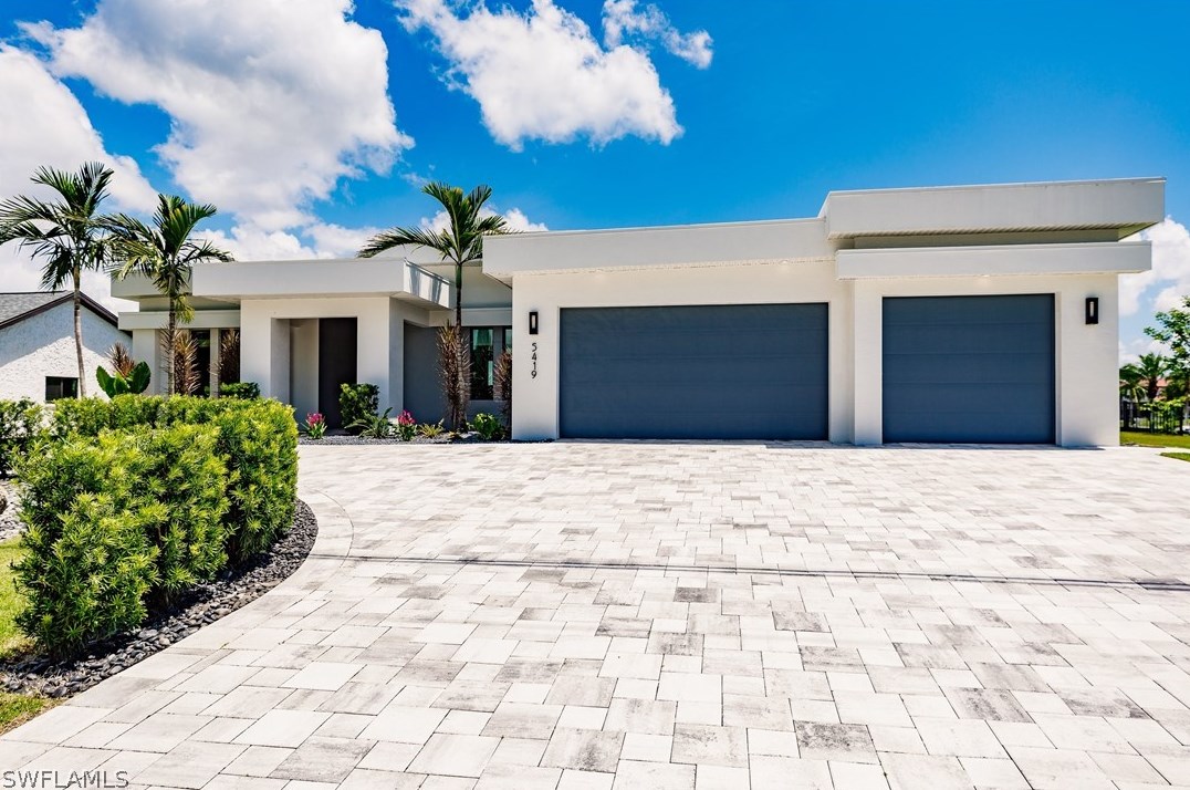 5419 Skyline Blvd, Cape Coral, FL 33914-6539