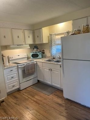 12090 Cactus Dr, Fort Myers, FL 33908-2419