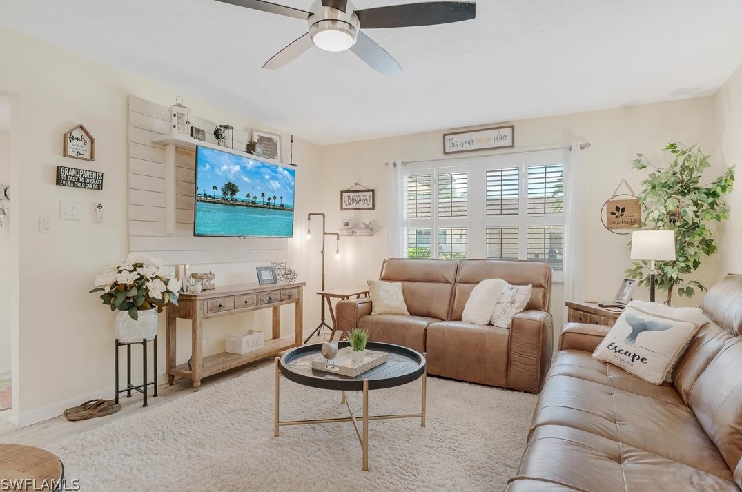 4767 Anchorage Ave, Fort Myers, FL 33919-3303