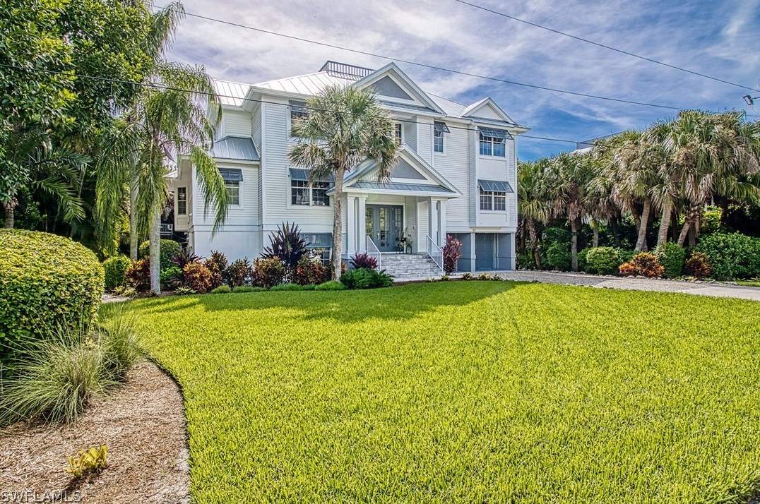 466 Sea Oats Dr, Sanibel, FL 33957