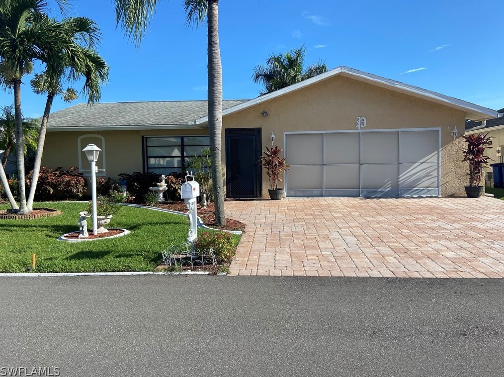 9826 Wildginger Dr, Fort Myers, FL 33919-4929
