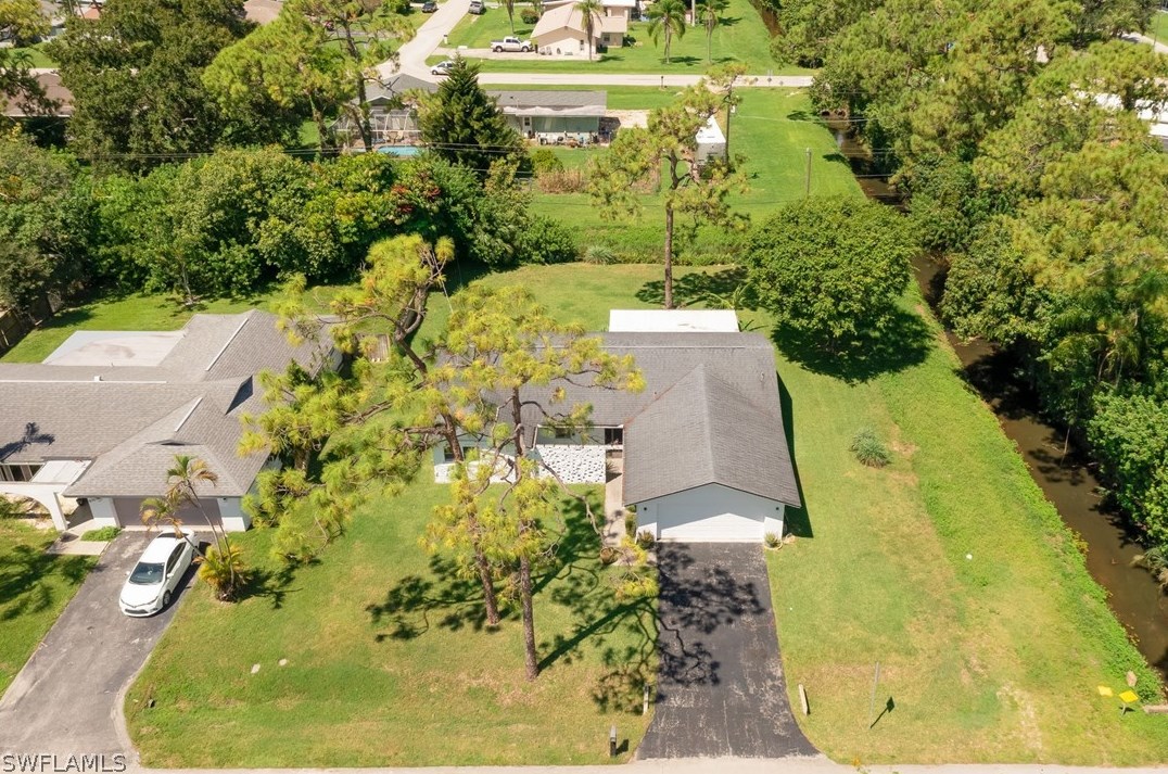 8701 Chatham St, Fort Myers, FL 33907-4201