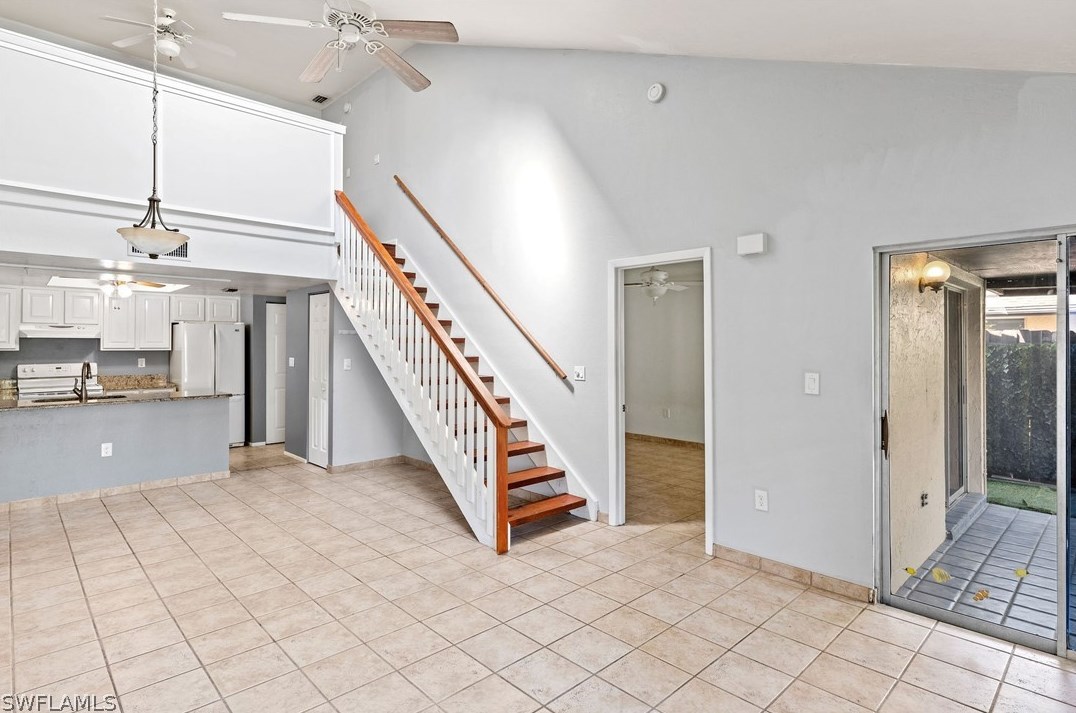 7132 Penner Ln, Fort Myers, FL 33907-3858