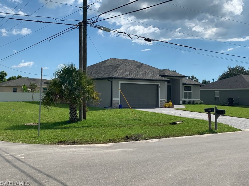 400 3rd Ln, Cape Coral, FL 33993-2392