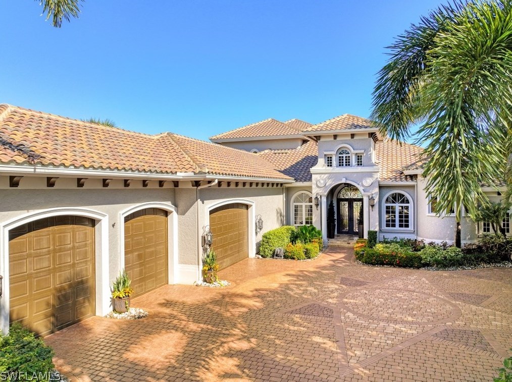 18000 Via Bellamare Ln, Fort Myers, FL 33913-7606