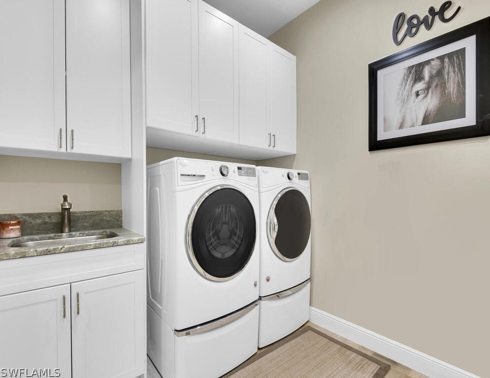 7630 Knightwing Cir, Fort Myers FL 33912-7332 exterior