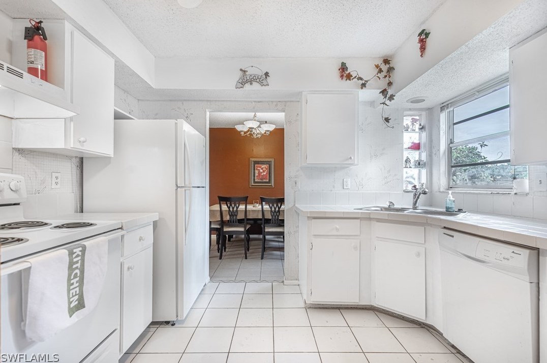 1211 Se 29th St, Cape Coral, FL 33904