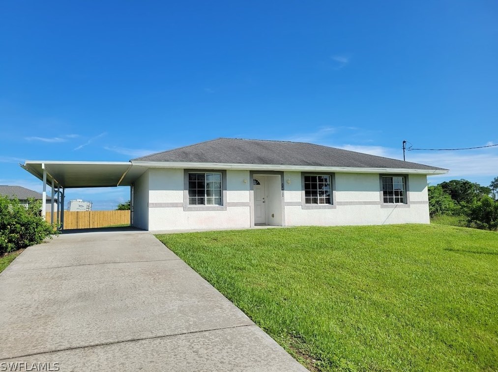 7058 Brazil Cir, Labelle, FL 33935-5547